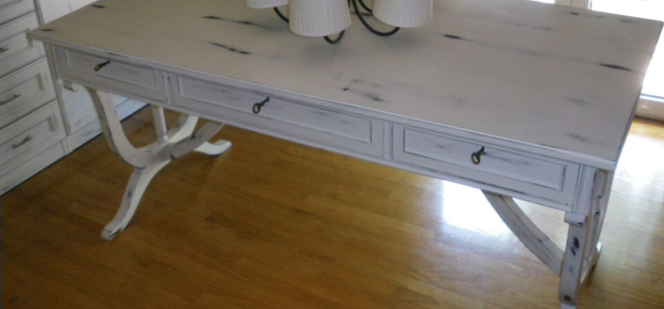 Συνθέσεις Επίπλου